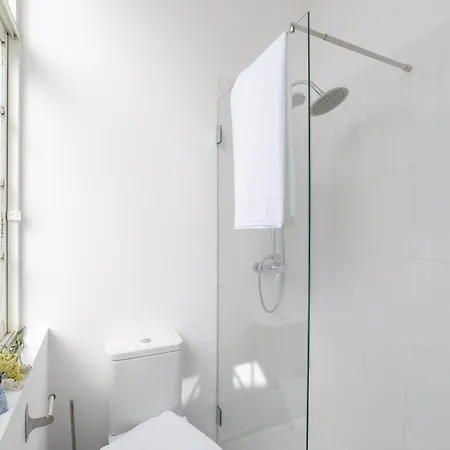 Desterro 4 - Historical Four-bedroom Lisbona