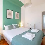 Апартаменти Desterro 4 - Historical Four-bedroom Лісабон